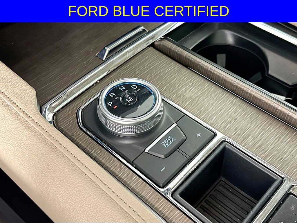Certified 2024 Ford Expedition Limited image 17