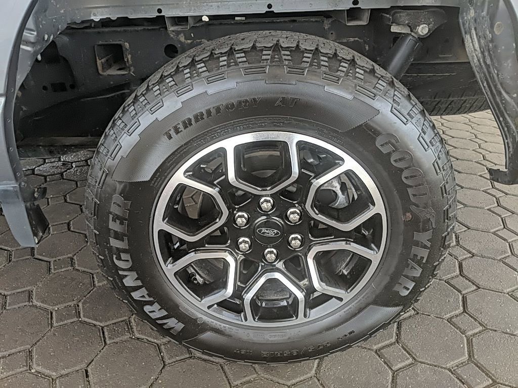 Certified 2022 Ford F150 XLT w/ Equipment Group 302A High image 10