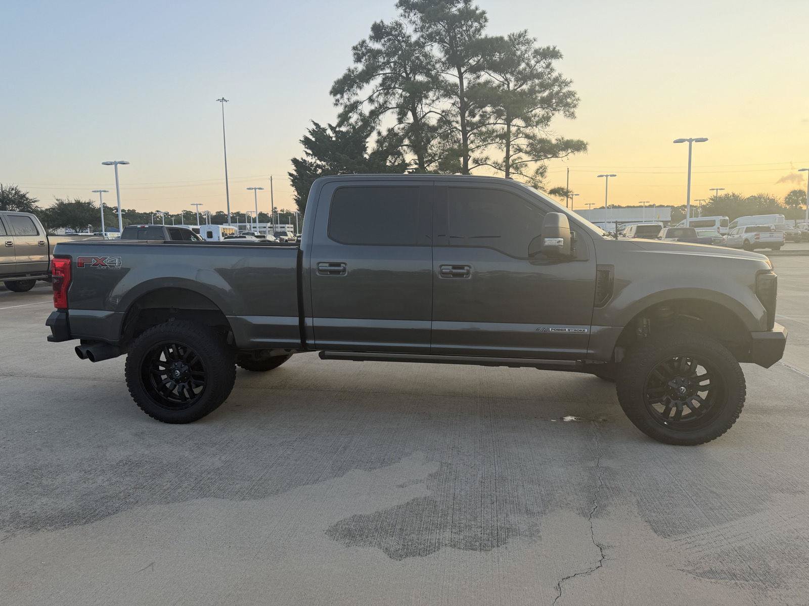 Certified 2017 Ford F250 Lariat w/ Lariat Ultimate Package AWD/4WD image 7