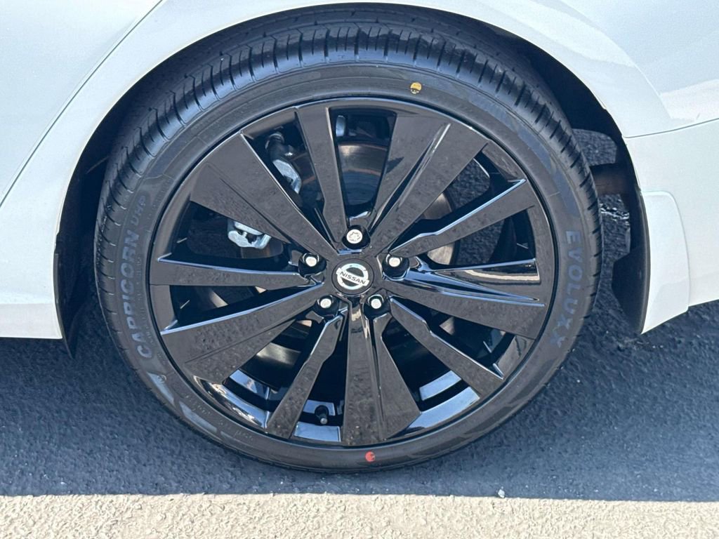 Used 2022 Nissan Altima 2.5 SR w/ Midnight Edition Package image 30