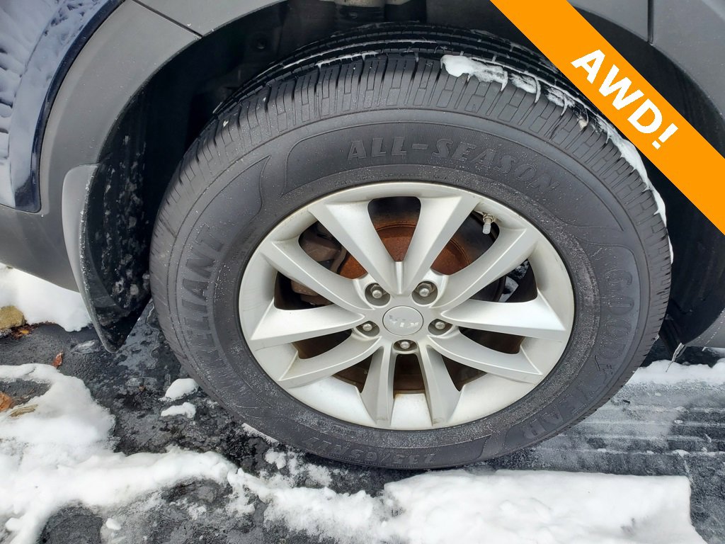 Used 2017 Kia Sorento LX image 5