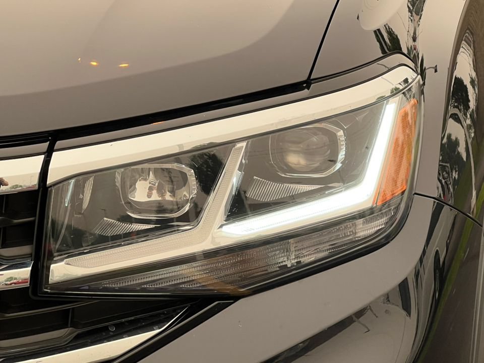 Used 2023 Volkswagen Atlas SE AWD/4WD image 38