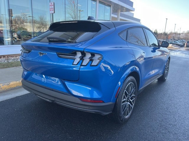 Certified 2025 Ford Mustang Mach-E Premium image 8