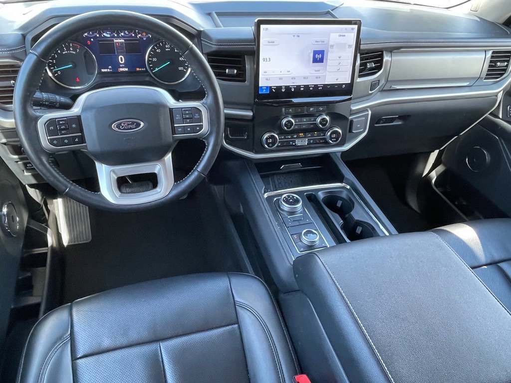 Certified 2024 Ford Expedition XLT image 15