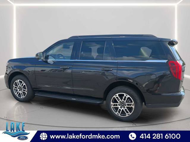 Certified 2025 Ford Expedition Active AWD/4WD image 6