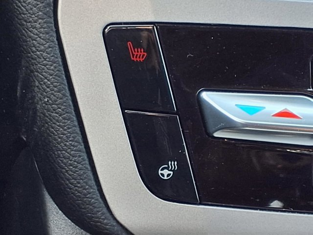 Certified 2023 Ford Explorer XLT w/ Equipment Group 202A image 5