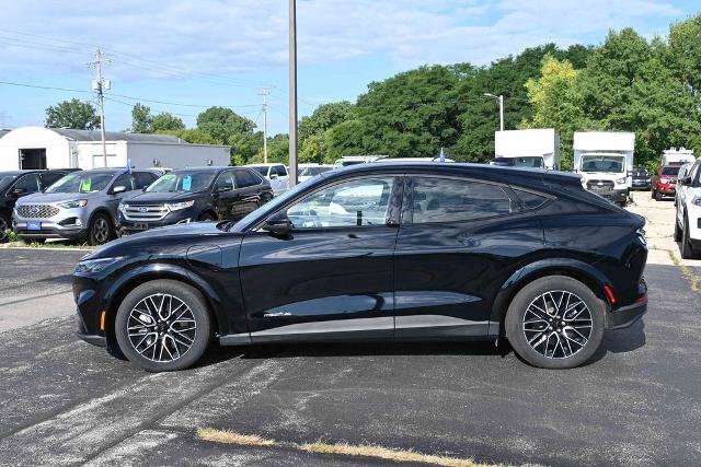 Certified 2025 Ford Mustang Mach-E Premium AWD/4WD image 5