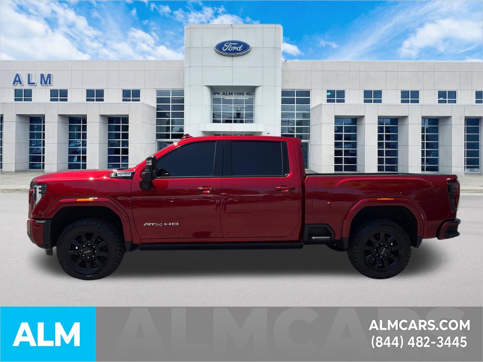 Used 2026 GMC Sierra 2500 AT4 w/ AT4 Premium Plus Package AWD/4WD image 9