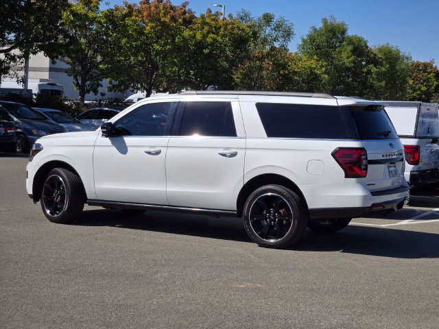 Certified 2023 Ford Expedition Max Limited RWD image 4