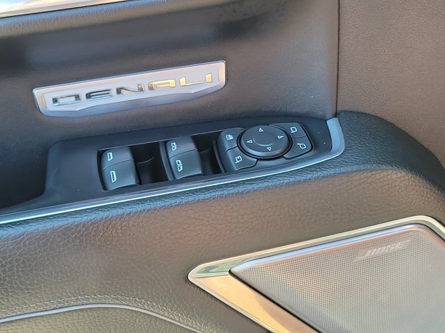Used 2023 GMC Sierra 1500 Denali w/ Technology Package AWD/4WD image 14
