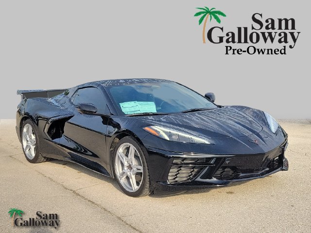 Used 2025 Chevrolet Corvette Stingray Preferred Conv w/ 2LT RWD image 1