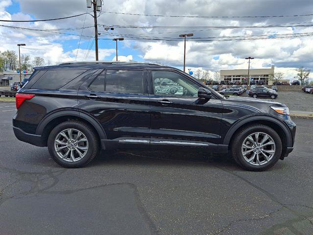 Certified 2022 Ford Explorer Limited w/ Equipment Group 301A AWD/4WD image 26