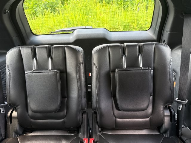 Certified 2018 Ford Explorer Limited w/ Equipment Group 301A AWD/4WD image 32