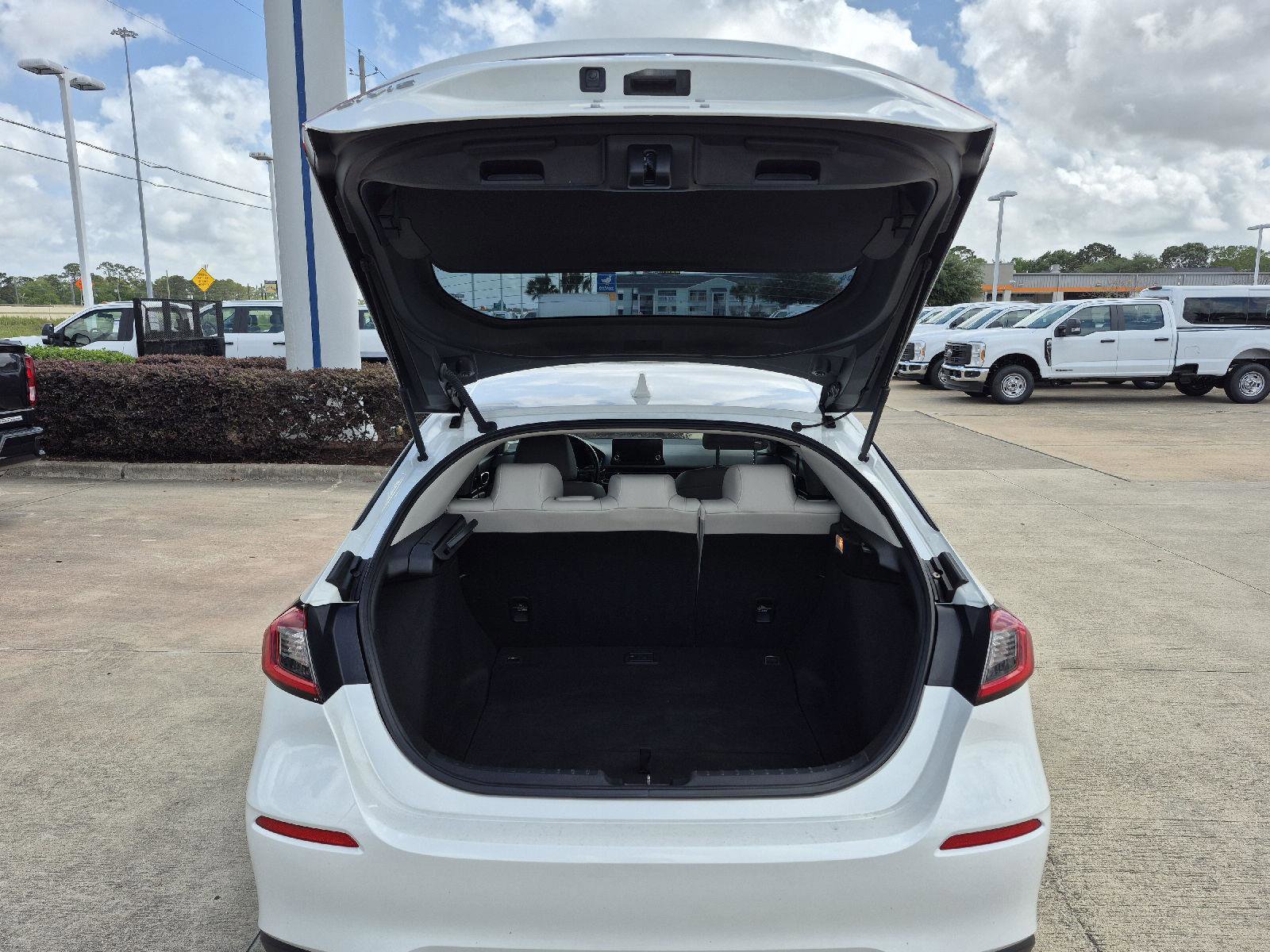 Used 2022 Honda Civic EX-L image 16