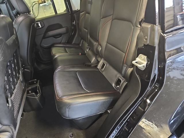 Used 2022 Jeep Gladiator Mojave w/ LED Lighting Group AWD/4WD image 14