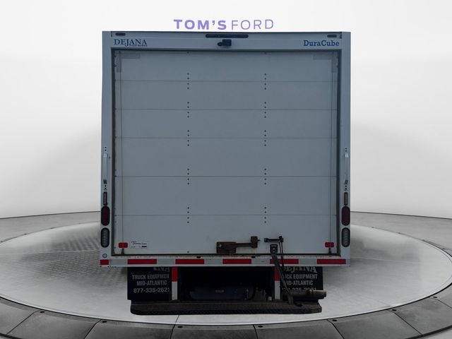 Certified 2022 Ford E-350 and Econoline 350 Super Duty w/ Power Windows & Locks Group RWD image 4