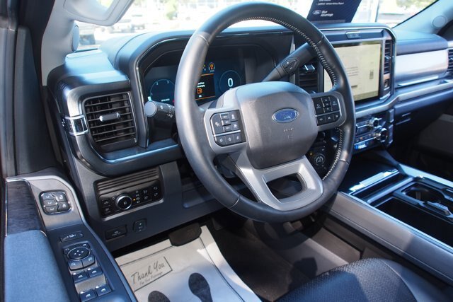 Certified 2025 Ford F350 Lariat w/ Lariat Ultimate Package AWD/4WD image 15