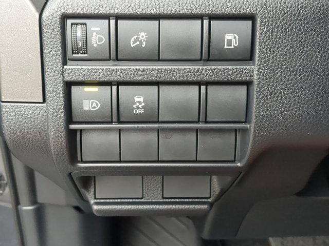 Used 2025 Toyota 4Runner SR5 AWD/4WD image 21