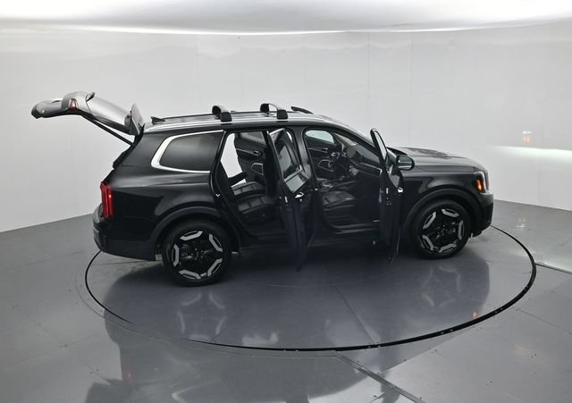 Used 2025 Kia Telluride S AWD/4WD image 47