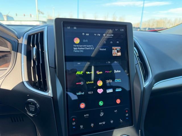 Certified 2022 Ford Edge Titanium image 30