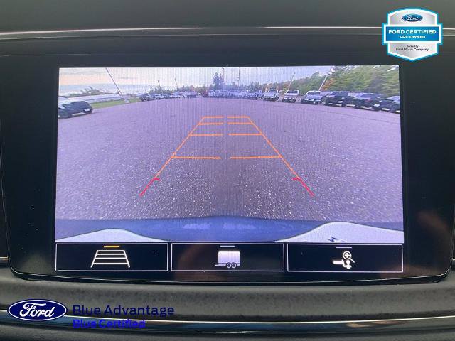 Used 2021 Buick Enclave Essence w/ Sound and Sites Package AWD/4WD image 14