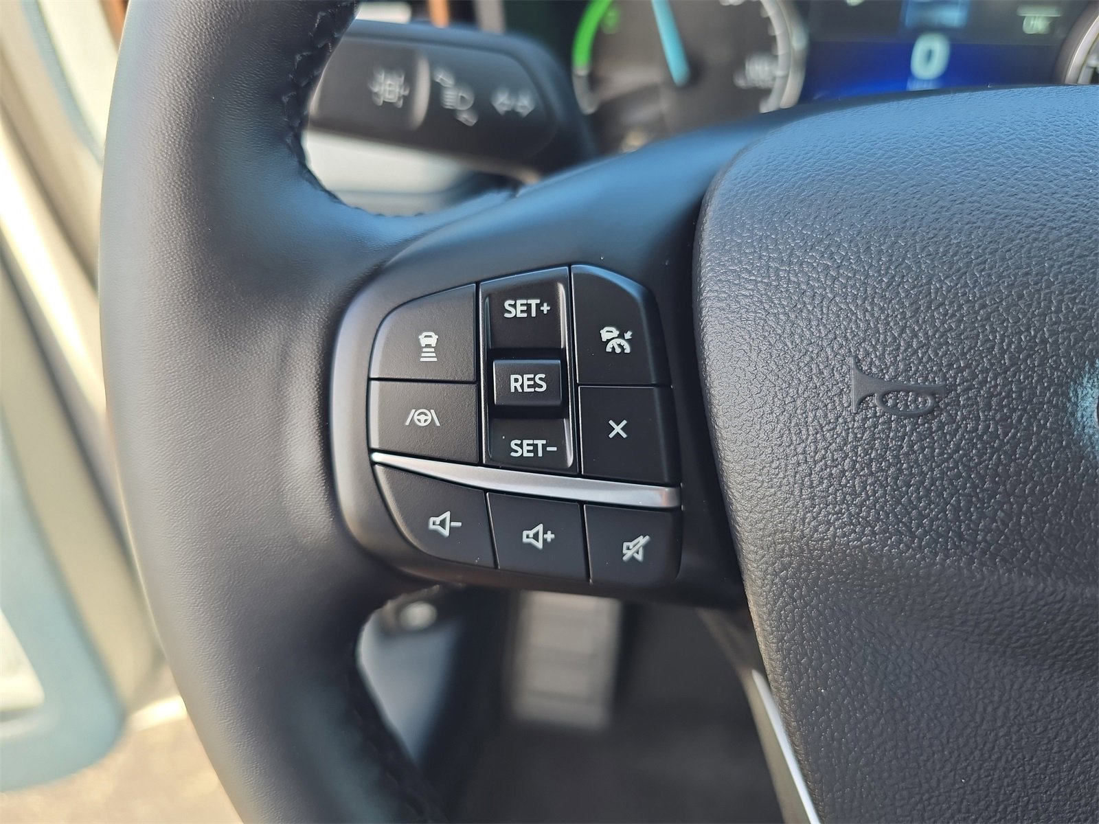 Certified 2024 Ford Maverick Lariat image 22