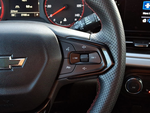 Used 2024 Chevrolet Trax RS w/ Driver Confidence Package image 25