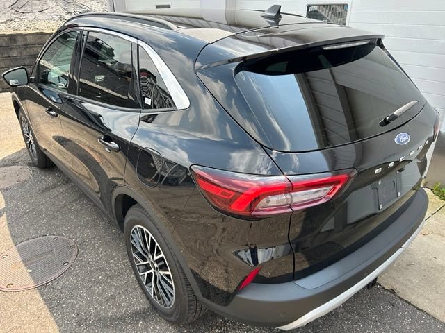 Certified 2023 Ford Escape SE FWD image 4