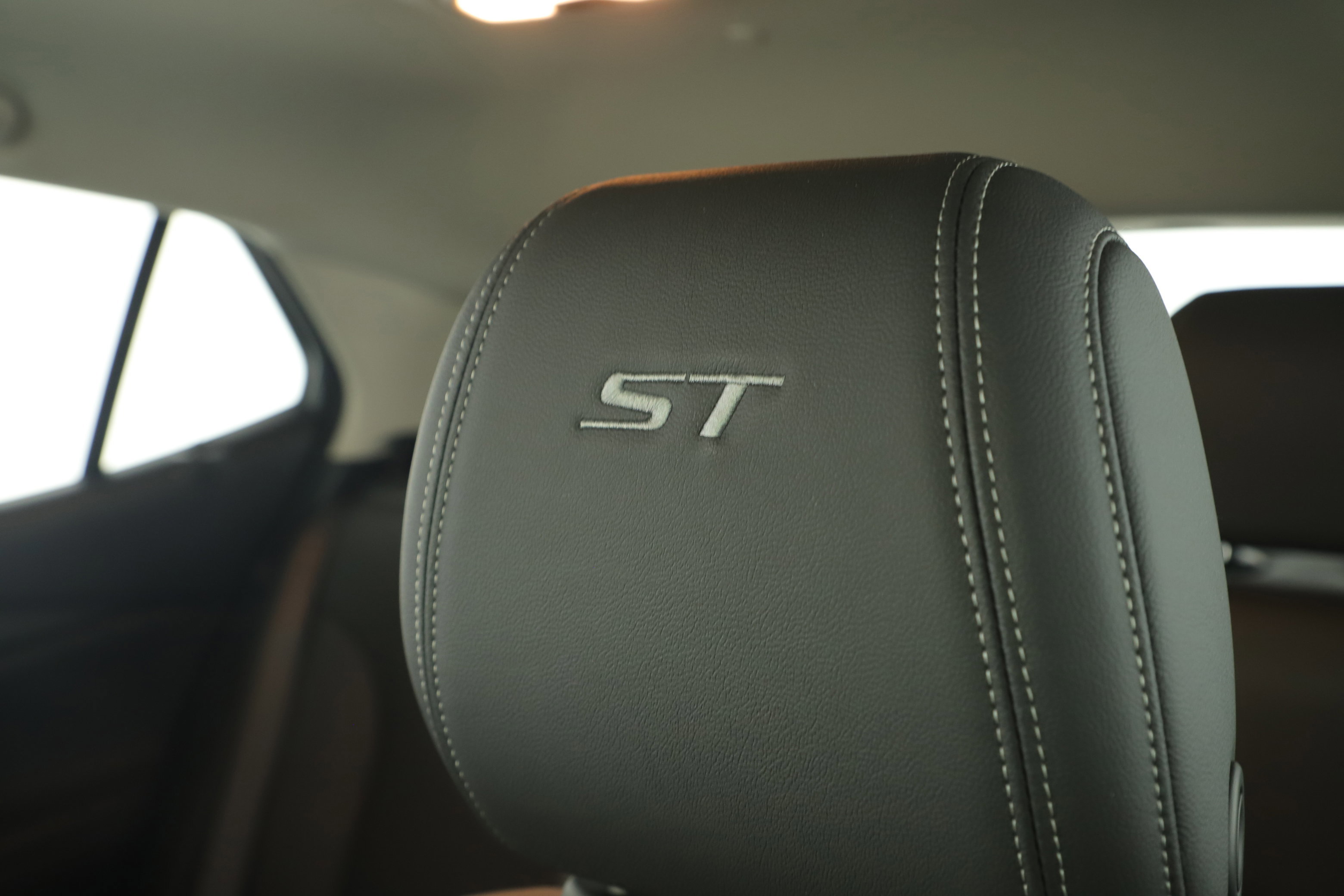 Used 2024 Buick Encore GX Sport Touring image 20