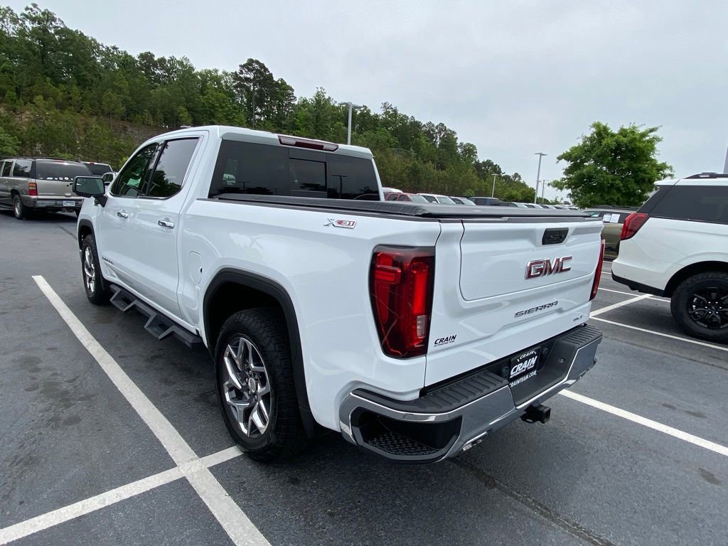 Used 2022 GMC Sierra 1500 SLT AWD/4WD image 5