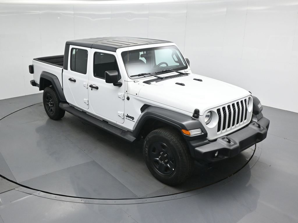 Used 2020 Jeep Gladiator Sport image 5