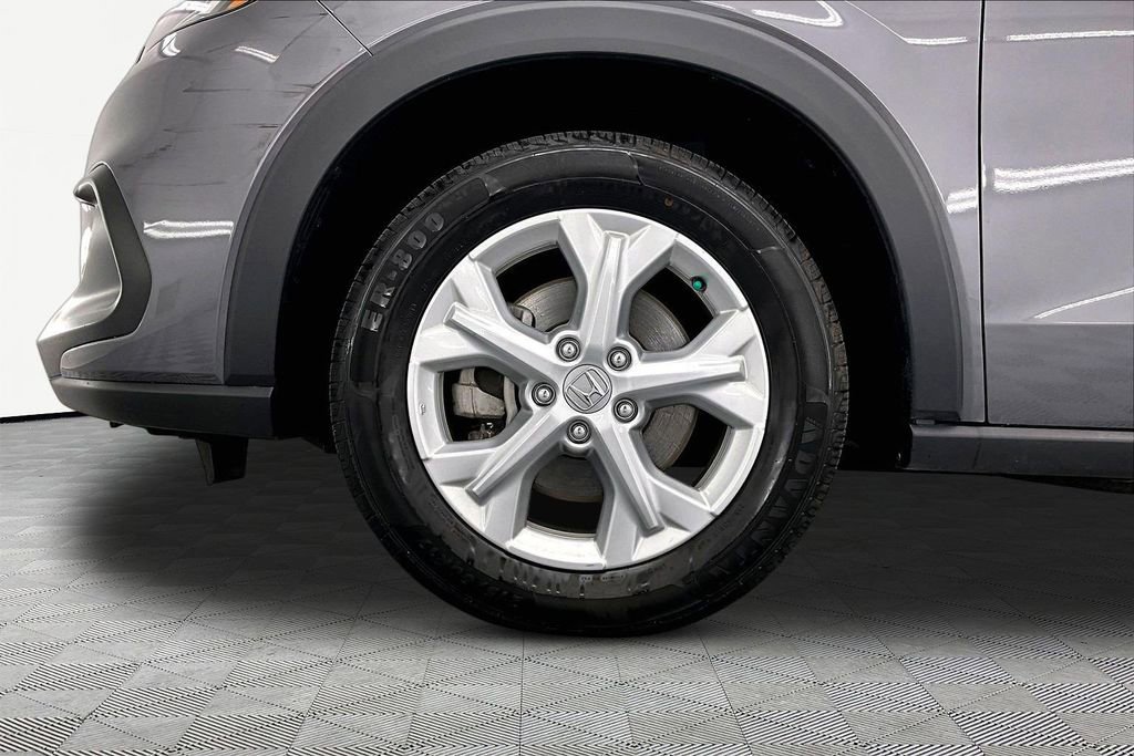 Used 2025 Honda HR-V LX image 9