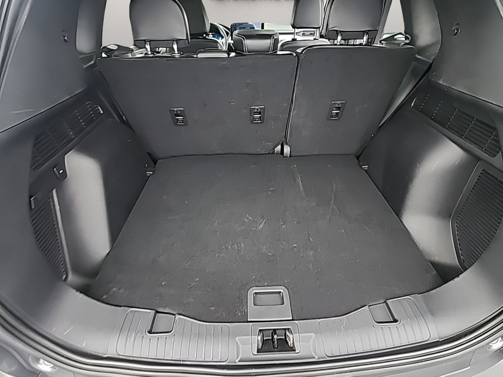 Certified 2024 Ford Escape Platinum AWD/4WD image 10