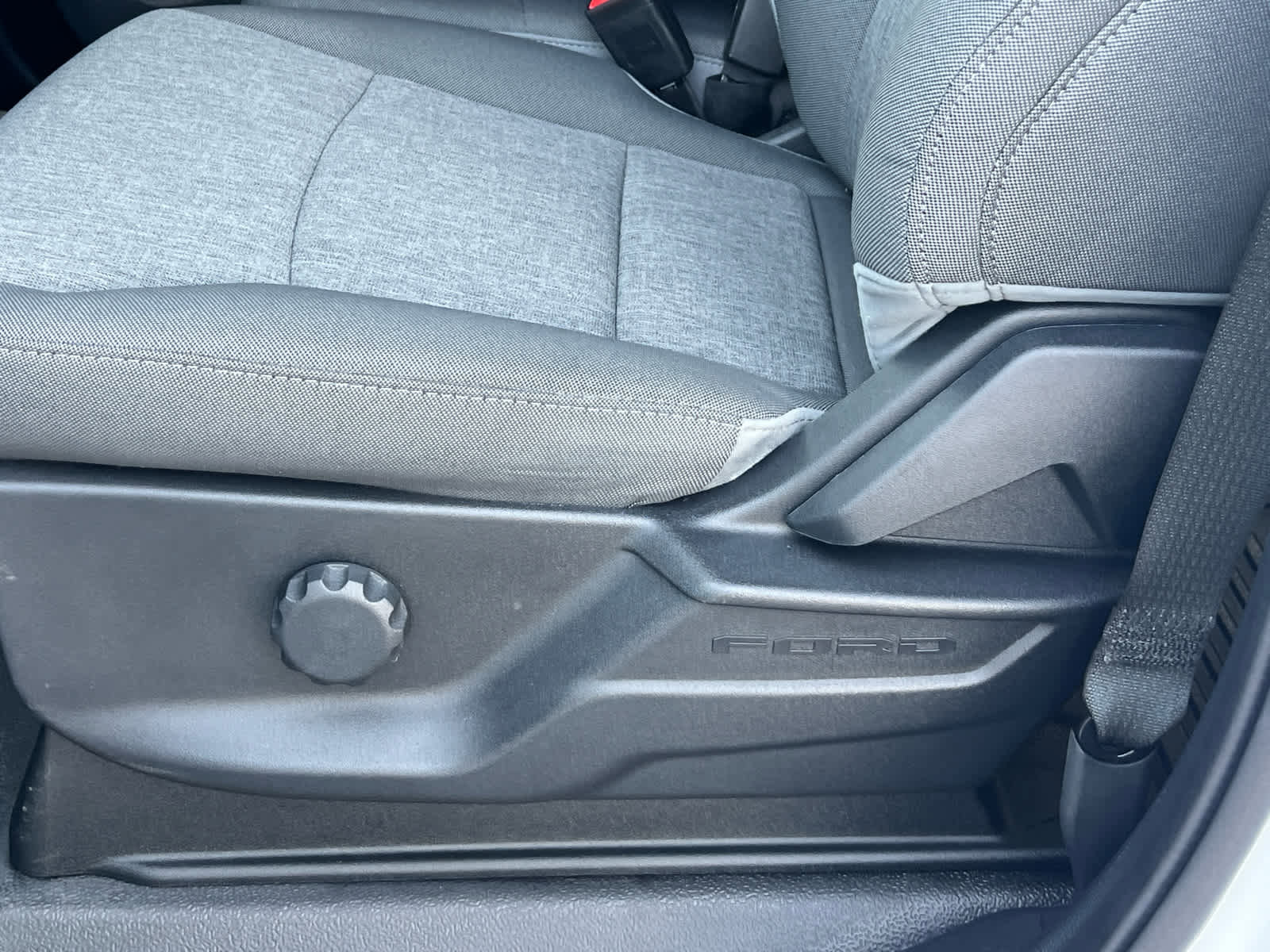 Certified 2024 Ford F250 XL image 27