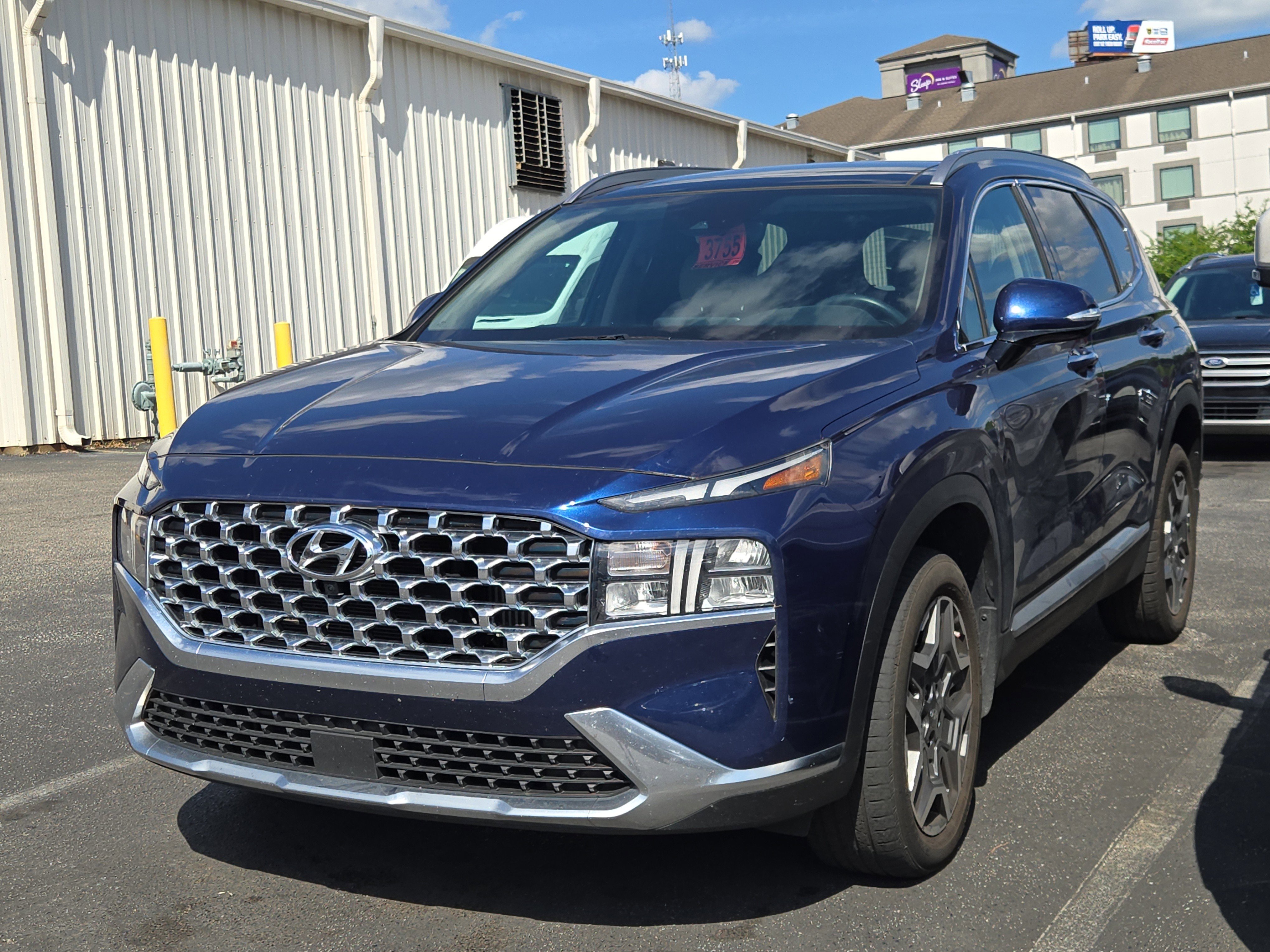 Used 2023 Hyundai Santa Fe SEL Premium AWD/4WD image 1