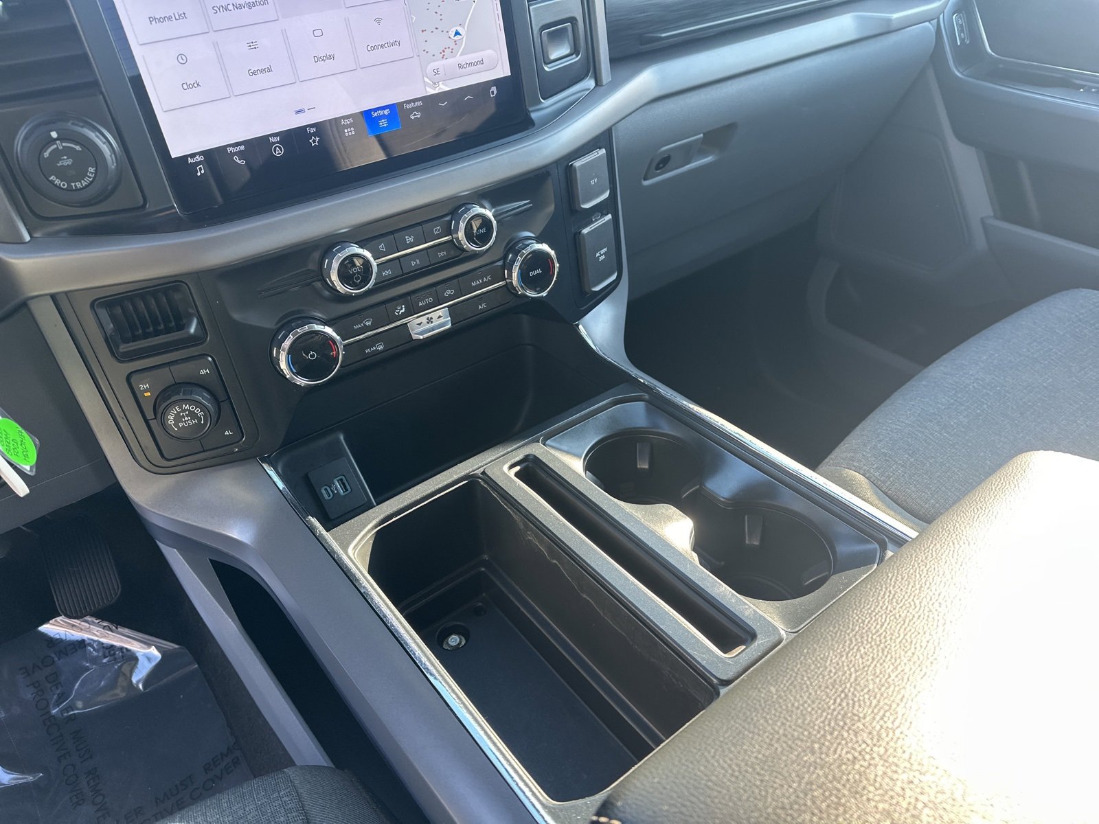 Certified 2024 Ford F150 XLT w/ Mobile Office Package image 18