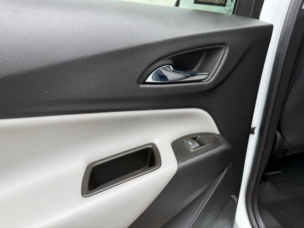 Used 2023 Chevrolet Equinox LT image 27