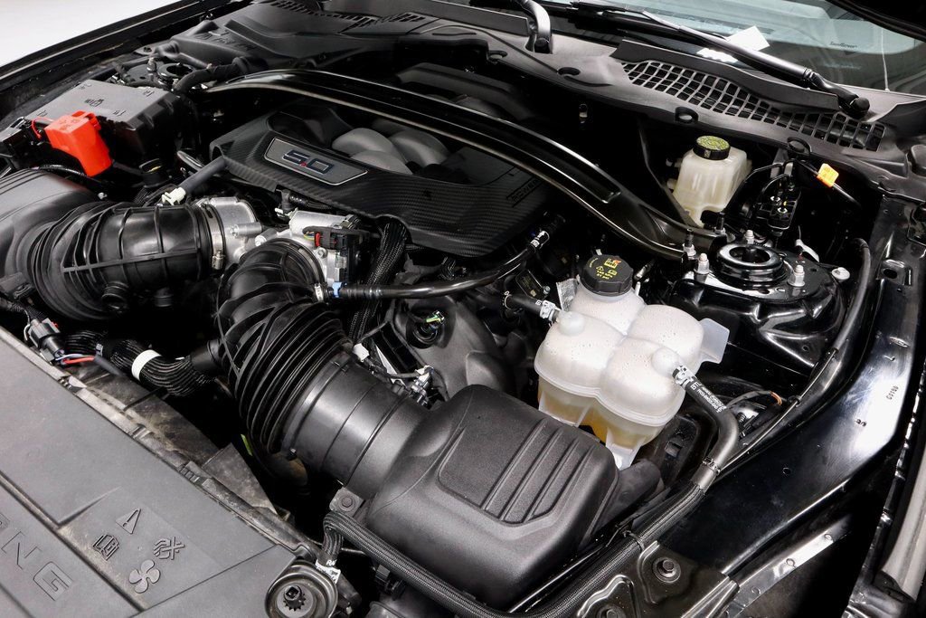 Certified 2025 Ford Mustang GT Premium image 16