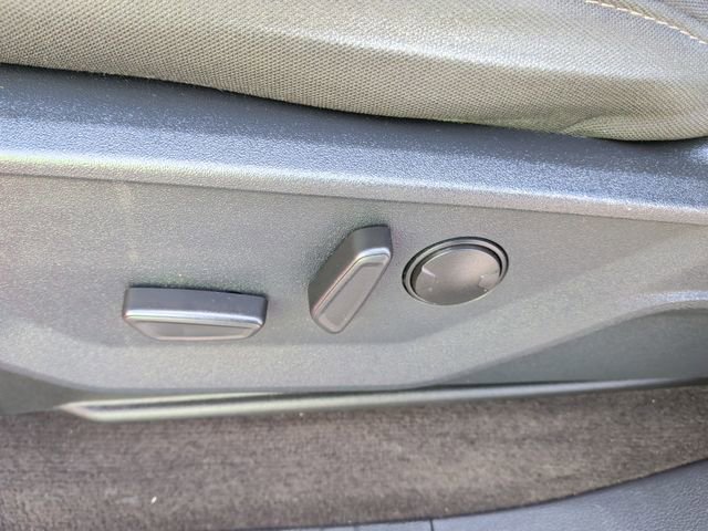 Certified 2022 Ford F150 XLT w/ Equipment Group 302A High image 19