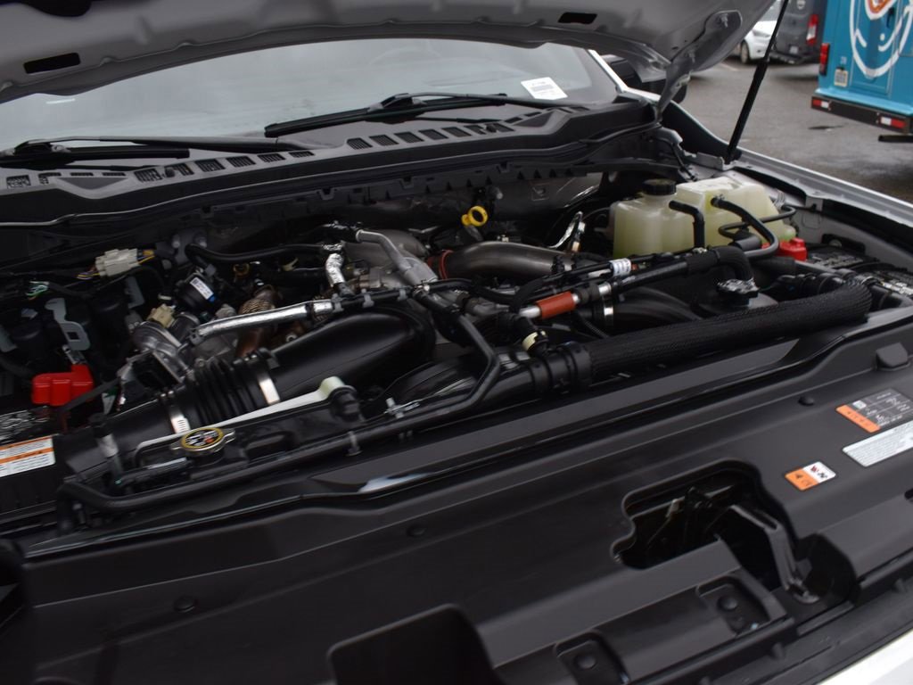 Certified 2024 Ford F350 Platinum w/ FX4 Off-Road Package image 45