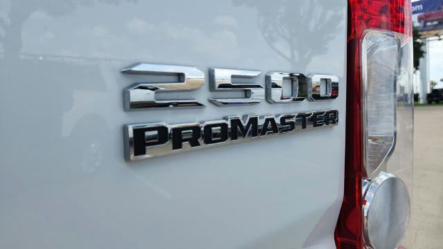 Used 2024 RAM ProMaster 2500 w/ Convenience Group FWD image 33