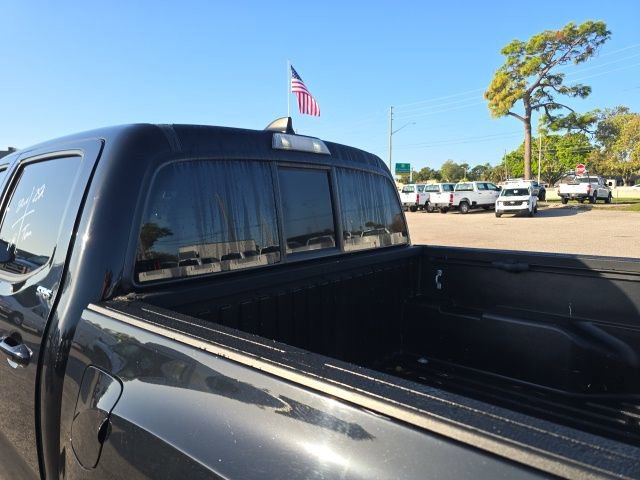 Used 2021 Toyota Tacoma SR5 image 17