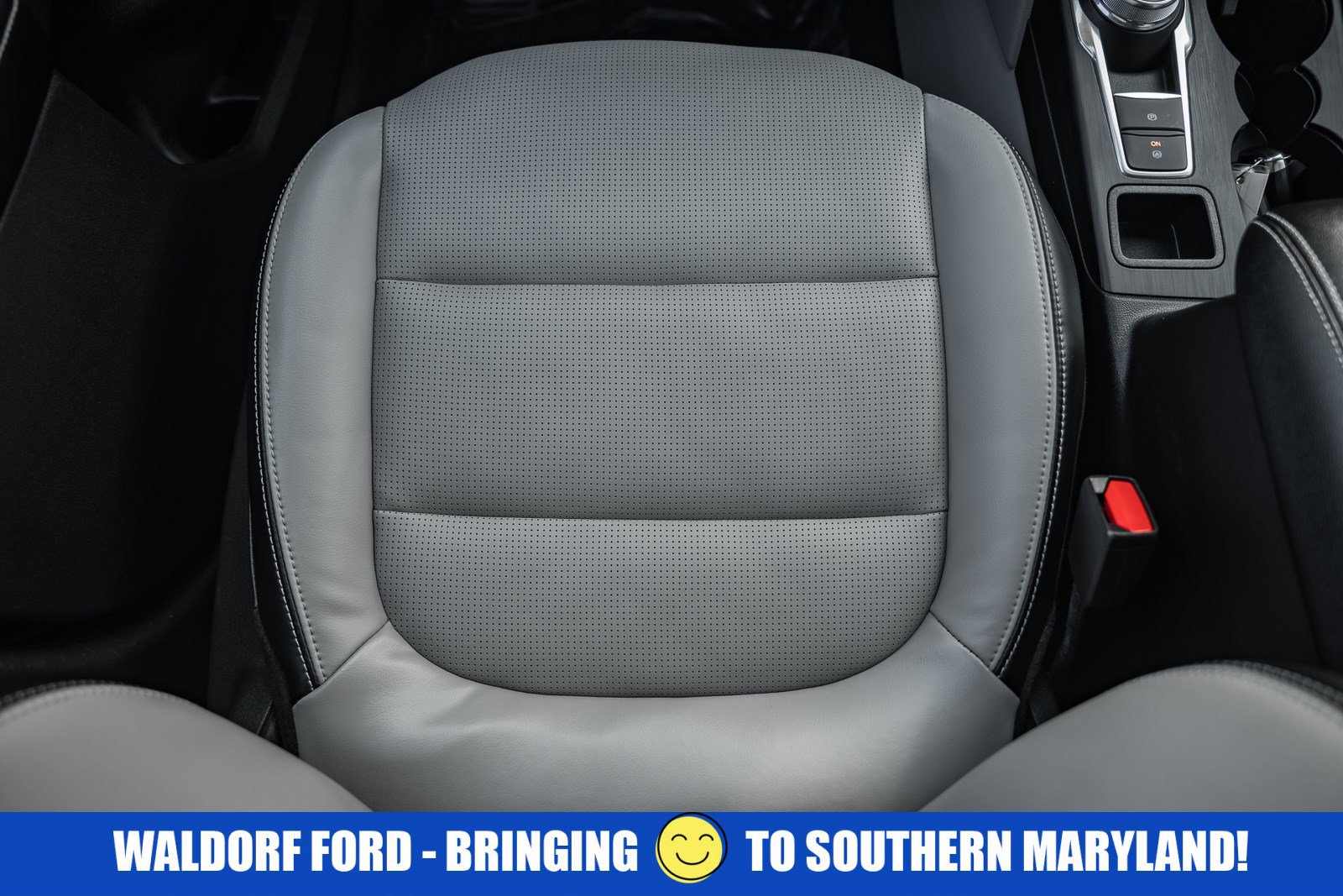 Certified 2023 Ford Escape Platinum image 35