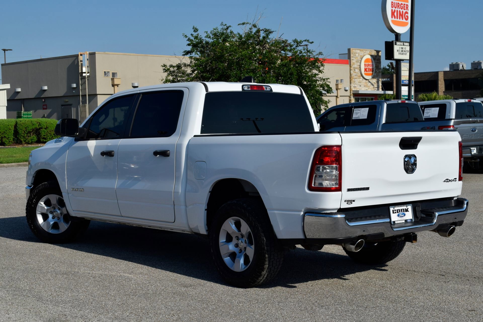 Used 2024 RAM 1500 Big Horn w/ Trailer Tow Group AWD/4WD image 4