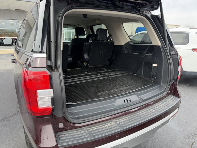 Certified 2024 Ford Expedition XLT image 12