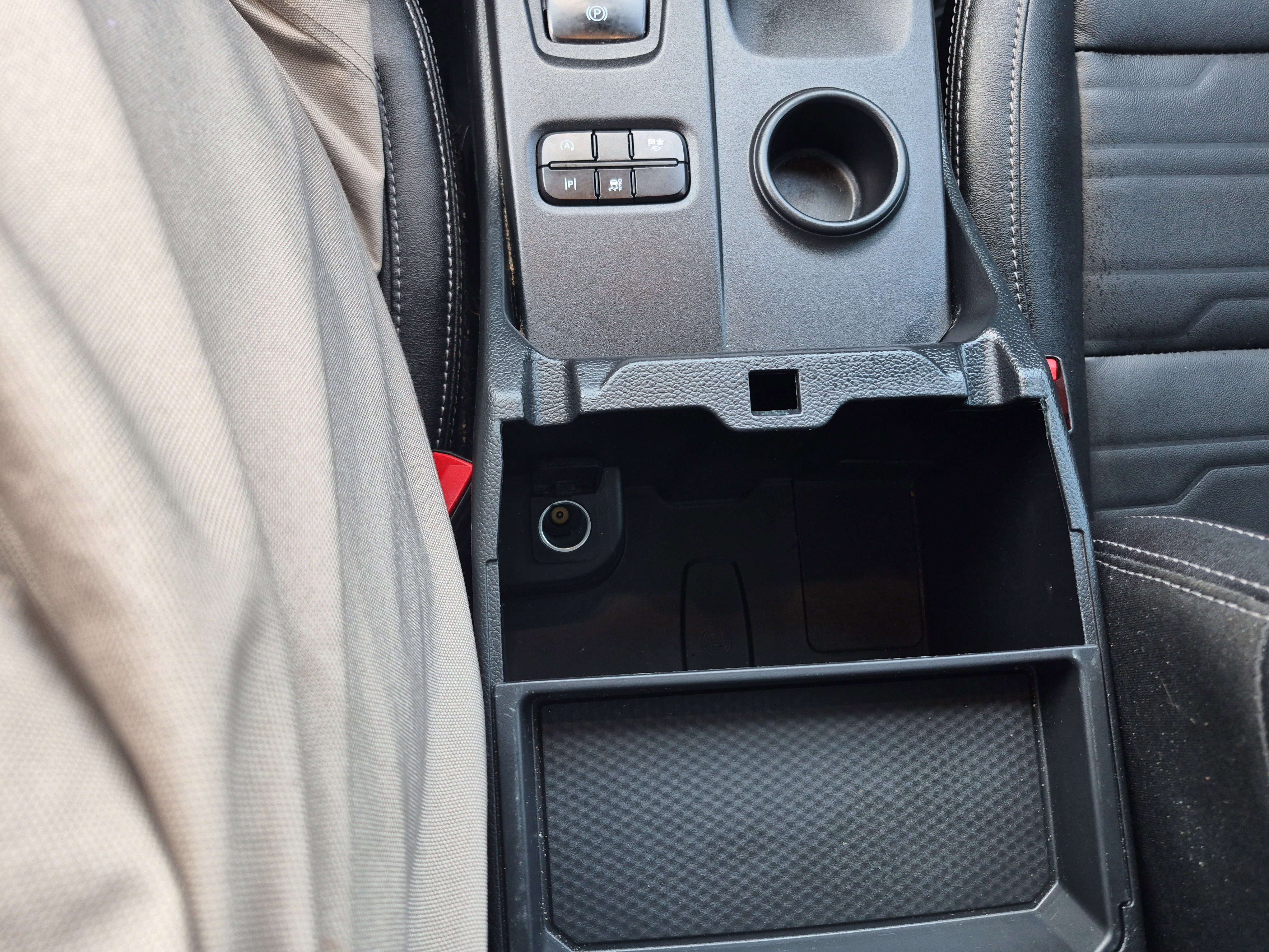 Certified 2024 Ford Ranger Lariat w/ Trailer Tow Package image 31