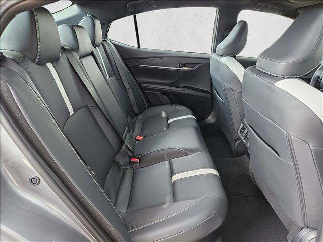 Used 2025 Toyota Camry SE FWD image 20
