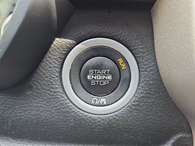 Used 2022 RAM 1500 Laramie AWD/4WD image 29