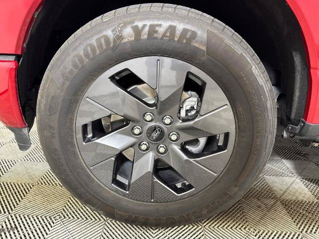 Certified 2025 Ford F150 Lightning Lariat AWD/4WD image 11