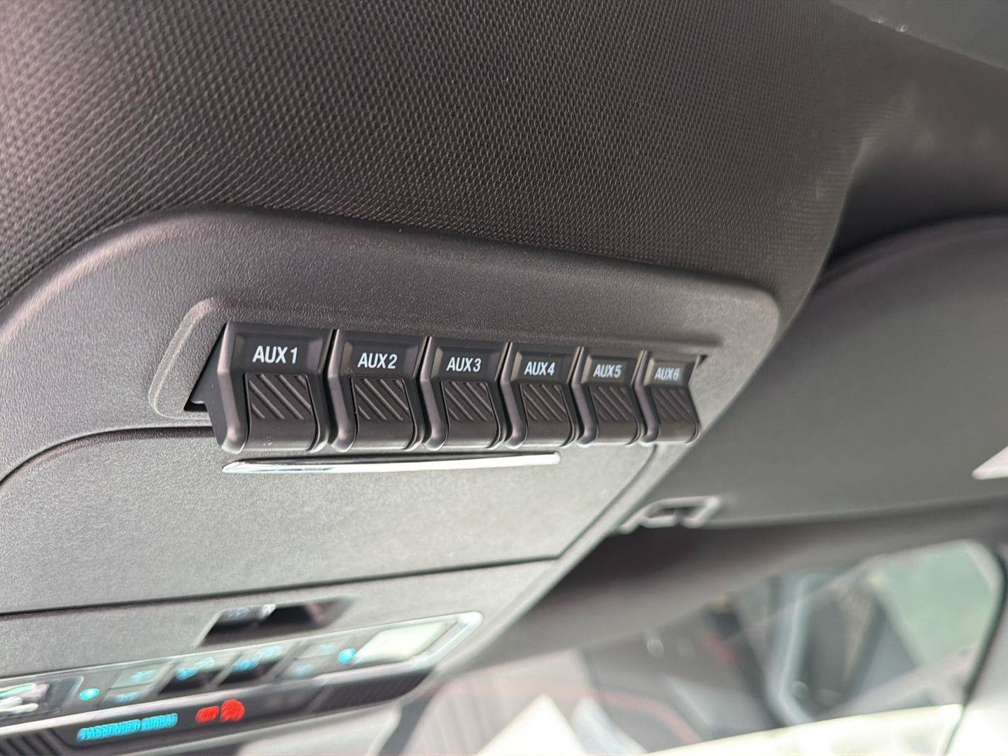 Certified 2025 Ford F150 Raptor AWD/4WD image 32
